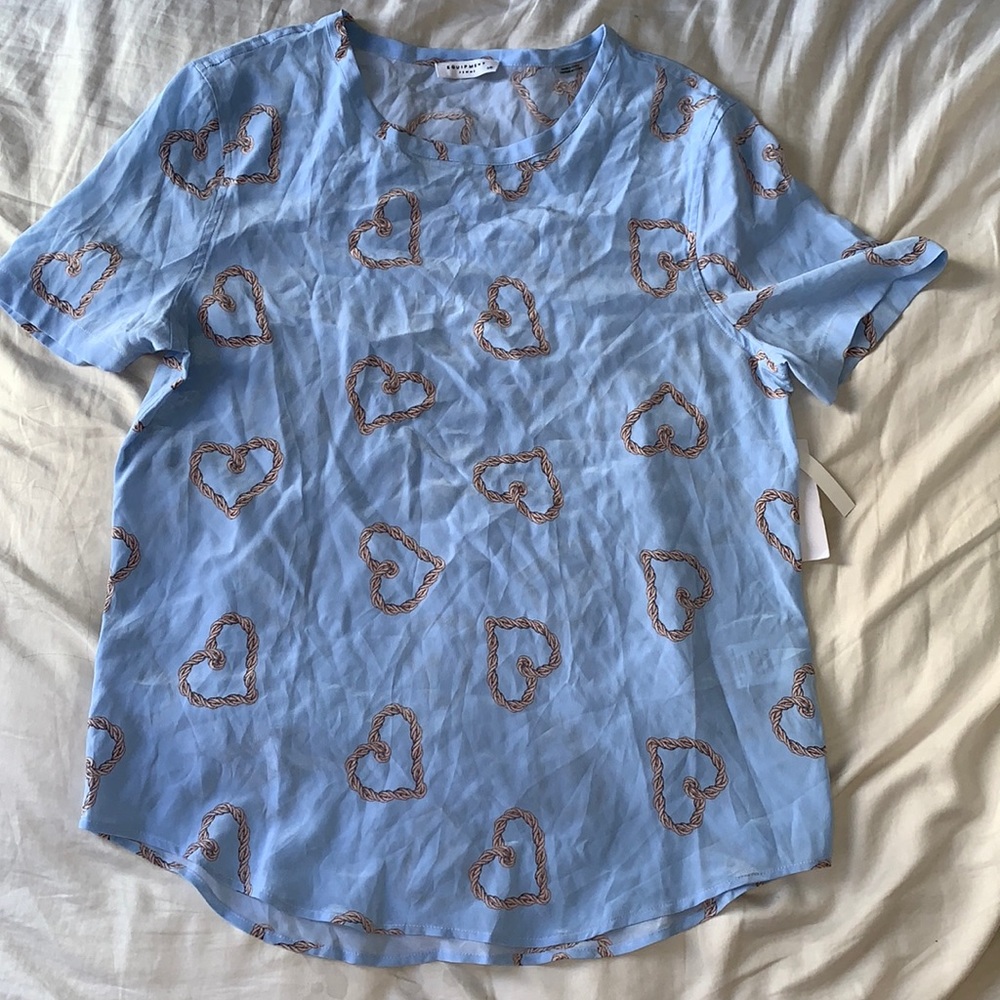 100% silk equipment top size small